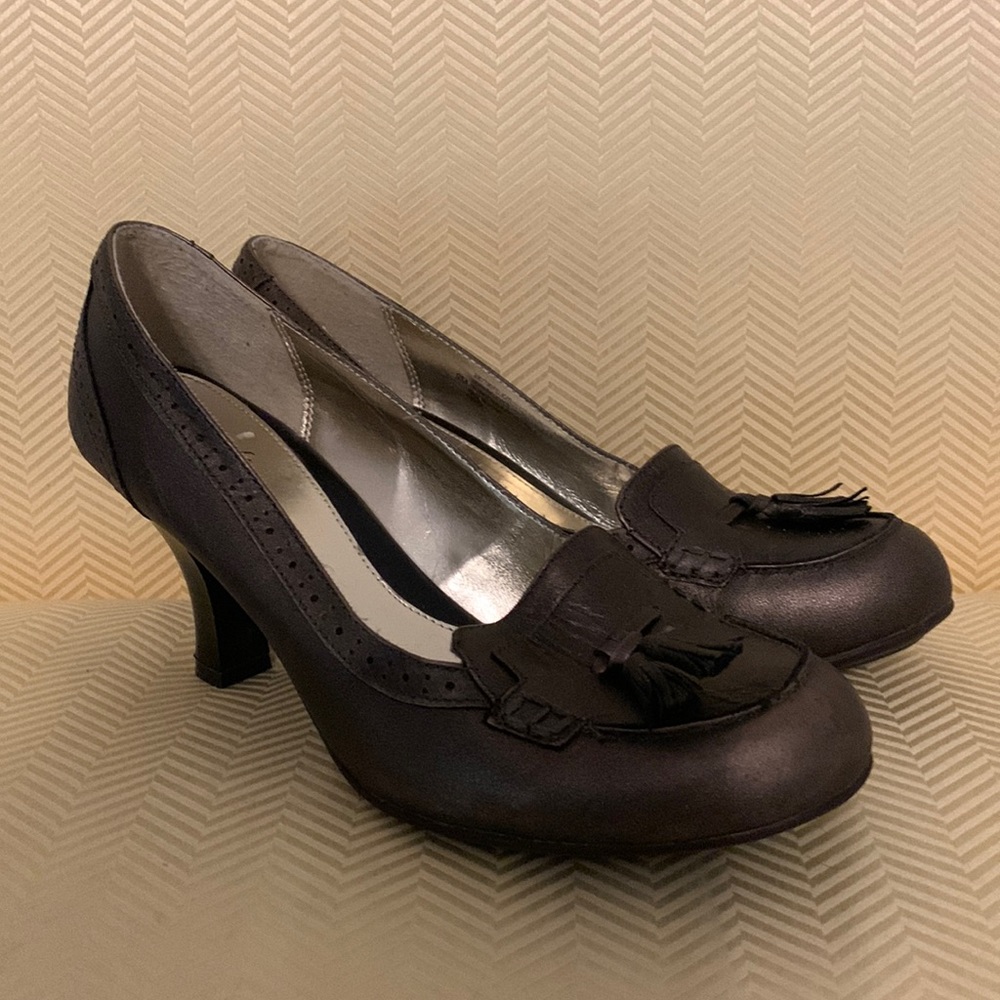 NWOT Sofft heels